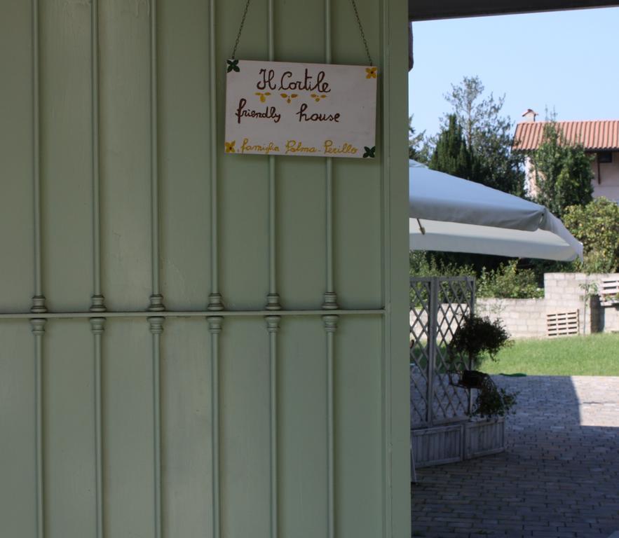 Il Cortile Friendly House Otel Borgomanero Dış mekan fotoğraf