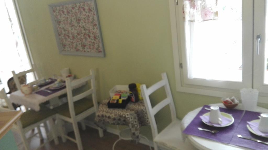 Il Cortile Friendly House Otel Borgomanero Dış mekan fotoğraf